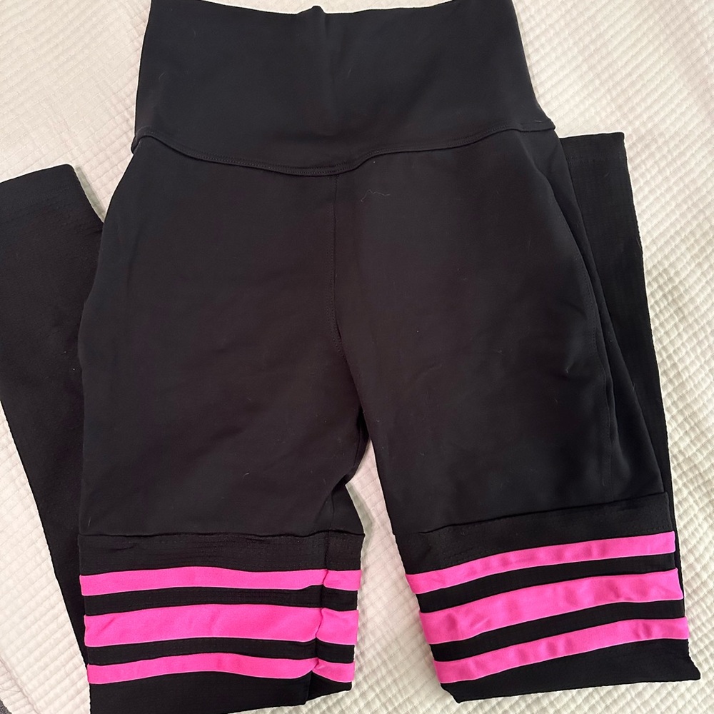 Bombshell Black and Pink Leggings